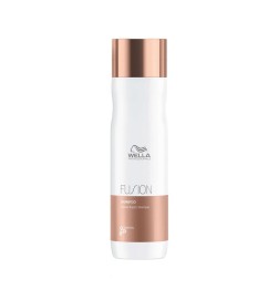Wella Professionals FUSION Intense Repair Sahmpoo for Damaged Hair 250 ml