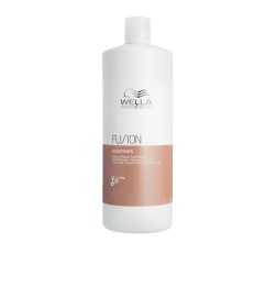 Wella Professionals FUSION Intense Repair Conditioner for Damaged Hair 1000 ml