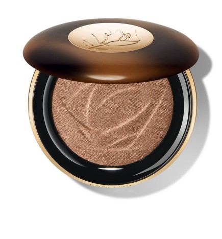 TEINT IDOLE ULTRA WEAR CE Skin Transforming Highlighter. Radiant Shine Illuminator