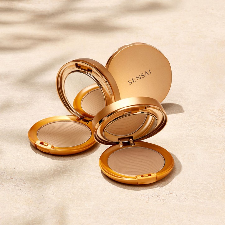 SILKY BRONZE sun protective compact SC04 8,5 gr