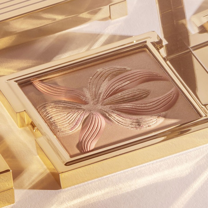 L'ORCHIDEE blush enlumineur au lys blanc 15 gr