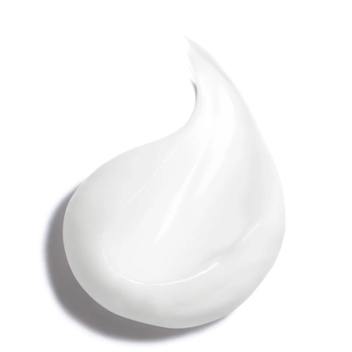 LE LIFT lips and contour care 15 gr LE LIFT lips and contour care 15 gr