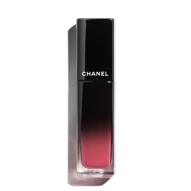 ROUGE ALLURE LAQUE 64-exigence