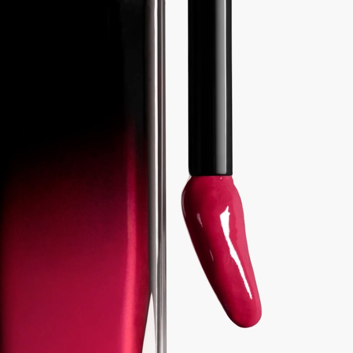 ROUGE ALLURE LAQUE 70-immobile 6 ml