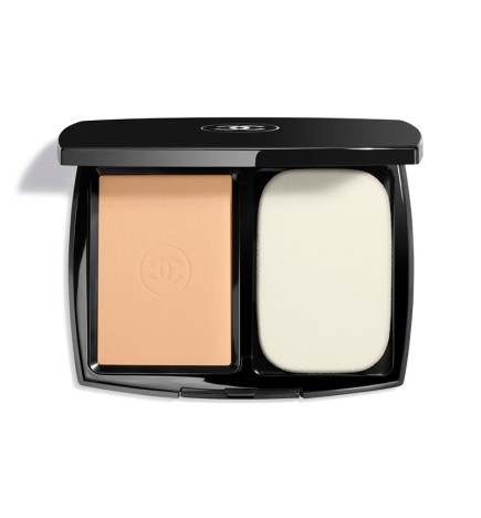 Chanel ULTRA LE TEINT COMPACT SPF15 B60