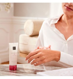 THE RITUAL OF SAKURA recovery hand balm 70 ml