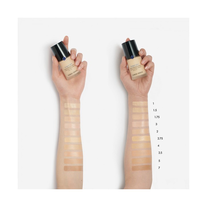 DESIGNER GLOW MAKEUP FOUNDATION WITH HYALURONIC ACID