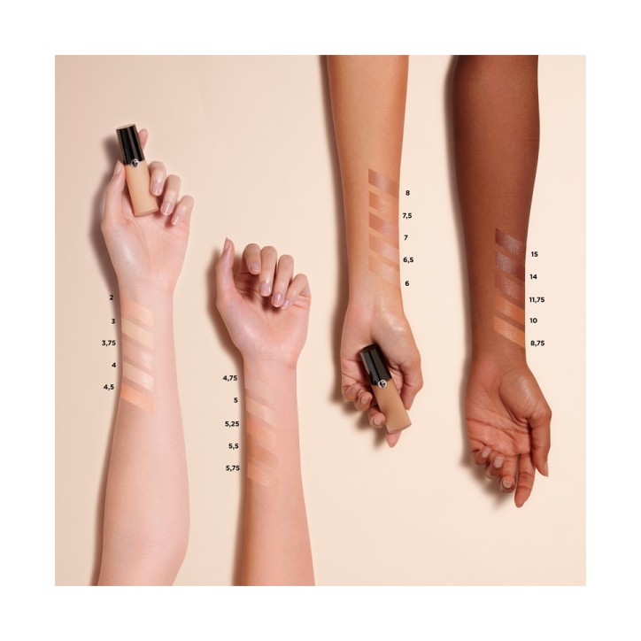 LUMINOUS SILK CONCEALER