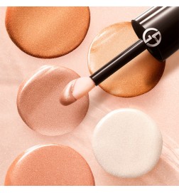 Armani LUMINOUS SILK Acqua highlighter