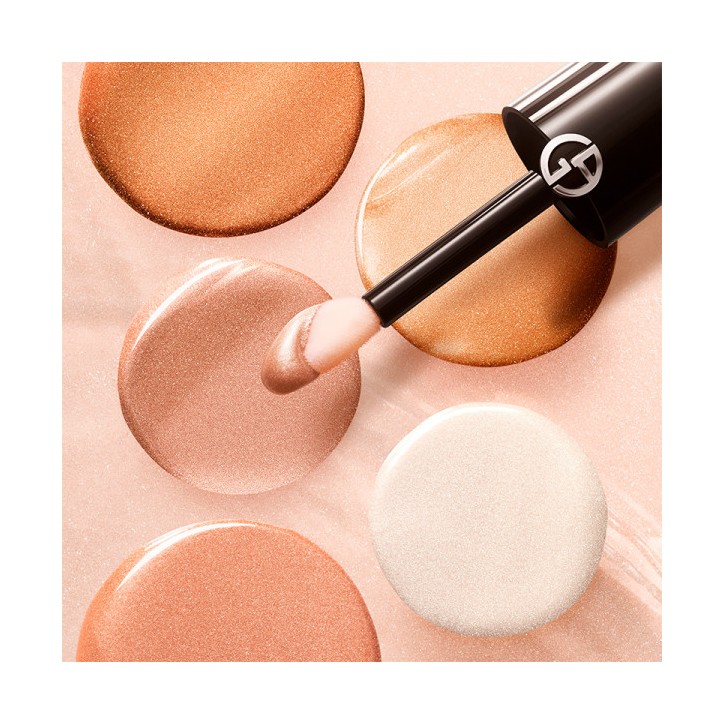 LUMINOUS SILK Acqua highlighter