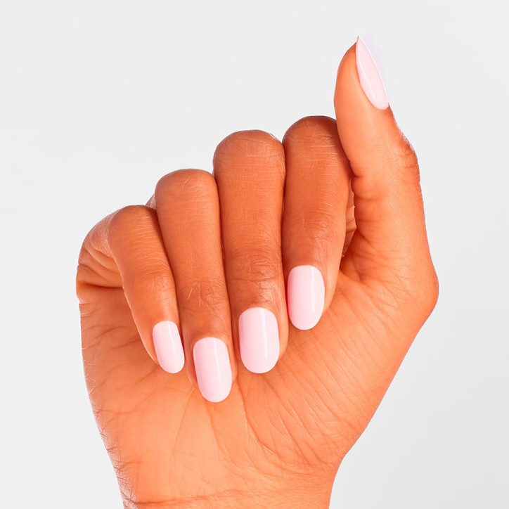 NAIL LACQUER Nail polish lasting up to 7 days - Let's be friends 15 ml NAIL LACQUER Nail polish lasting up to 7 days - Let's be friends 15 ml