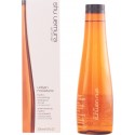 URBAN MOISTURE hydro-nourishing shampoo dry hair 300 ml - Shu